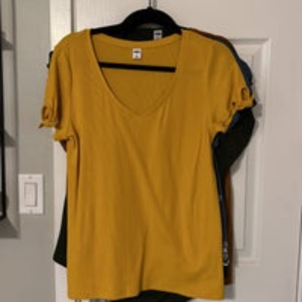 Old Navy Shirt Bundle - Picture 2 of 5